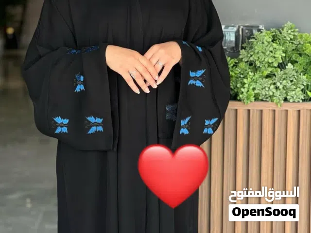 جدييييد  عباية خامة الحبر  مقاسات من  1ل 6   9 دنانير  شامل شال