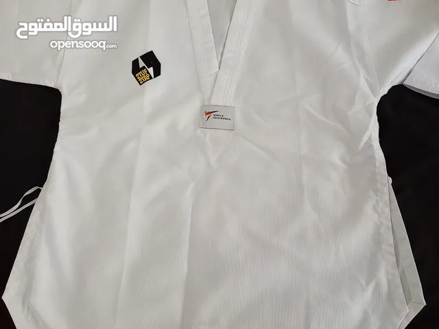 بدلة تايكواندو بحال الجديد