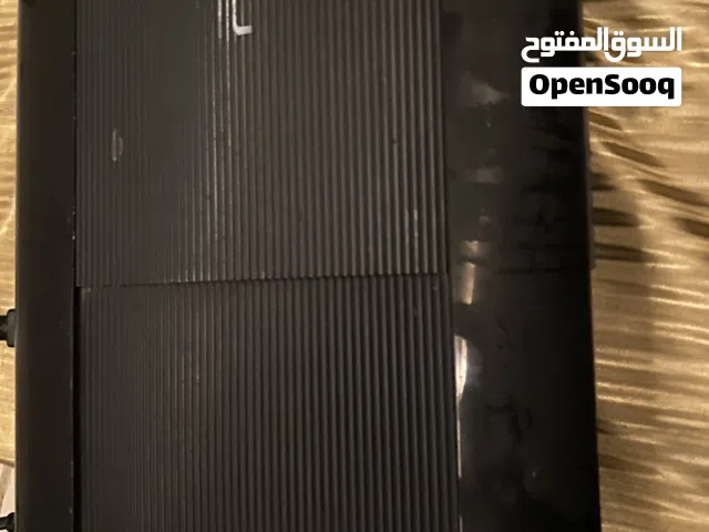 مهكر في له كل شيء وما يشكي من شيء