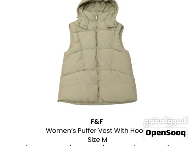 F&F Women’s Puffer Vest With Hood