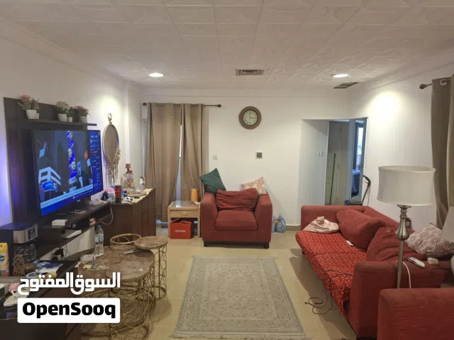 90 m2 2 Bedrooms Apartments for Rent in Hawally Salmiya