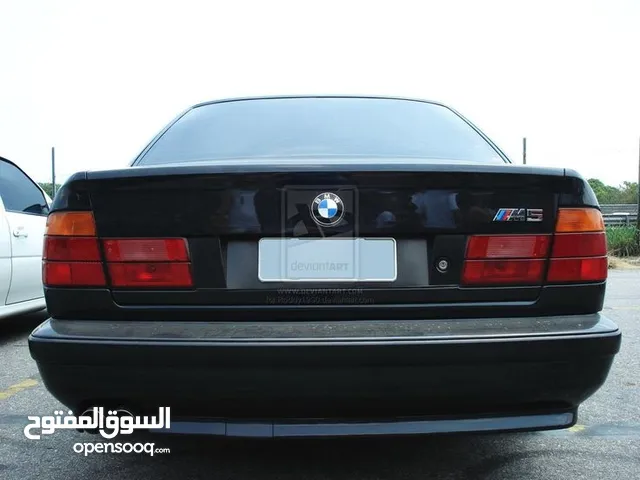 طقم ضواو BMW الفئة الخامسه موديل 1990-1992 مستعمل اصلي بحالة الجديد موجود ب نابلس شارع القدس