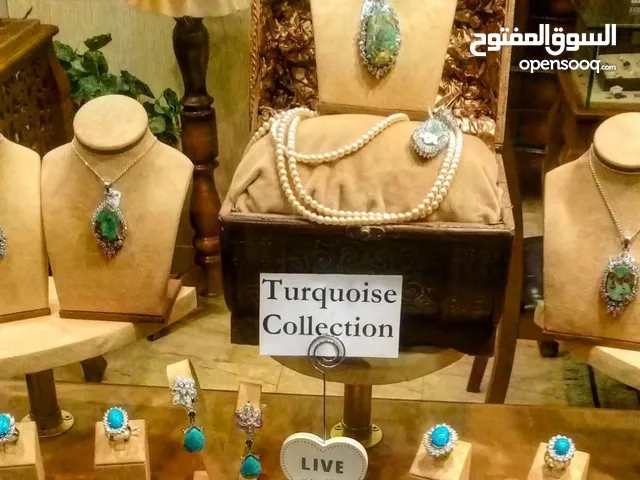 تشكيلة فضيات من مجوهرات هراير وزن كيلو و 300 غرام عيار 925