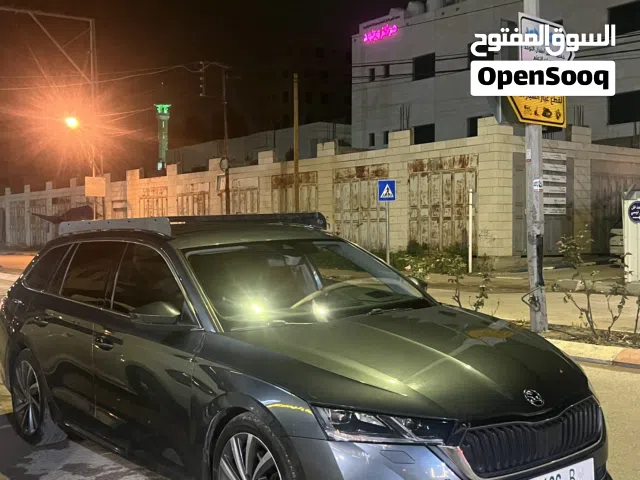 2021 سكودا اوكتافيا Standard