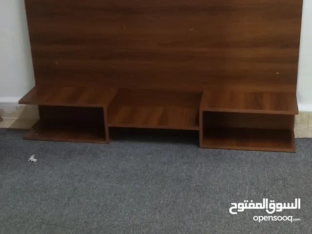 ديكور شاشة خشب ثقيل