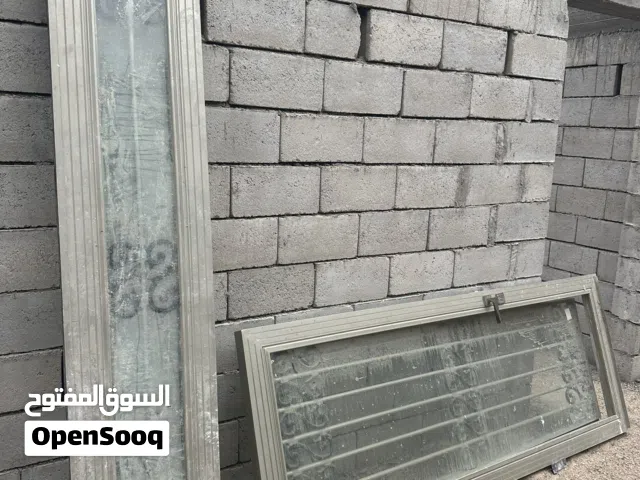 باب ألمنيوم ثقيل مستعمل جام وحدة وكلشي موضح بل فيديو