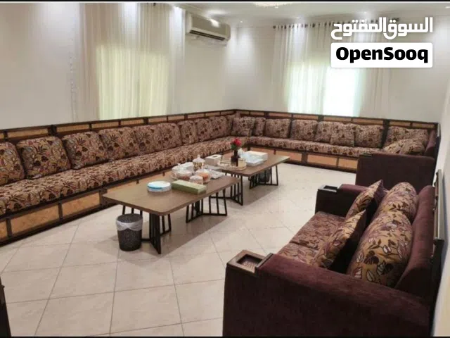 اثاث مستخدم شبه جديد