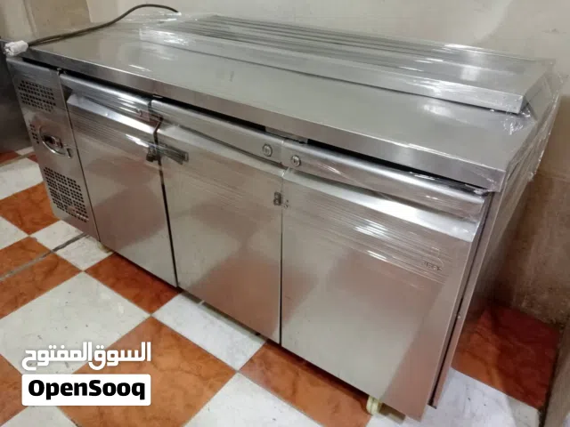 ثلاجة اندر كاونتر كسر زيرو وبلزق المصنع ستانليس بره وجوه وتبريد عالي الكفاءه