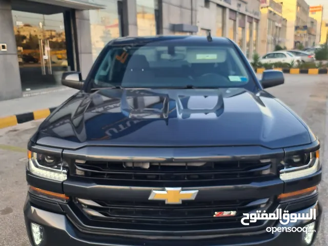 Chevrolet Silverado 2017 in Amman