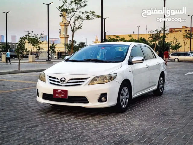 TOYOTA COROLLA 1.8 XLI MODEL 2013 WELL MAINTAINED