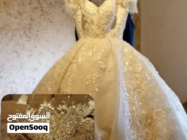 فساتين زفاف عرائس