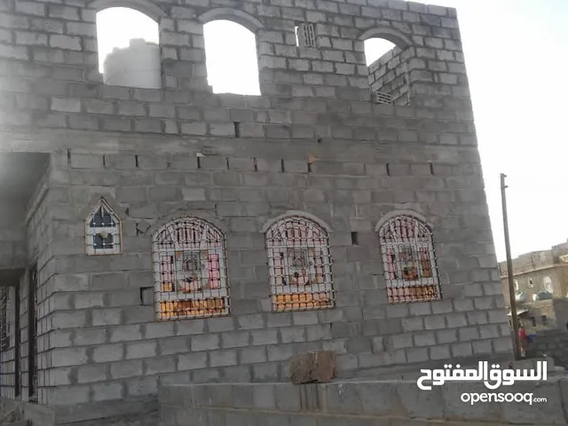 44 m2 3 Bedrooms Townhouse for Sale in Sana'a Uruq