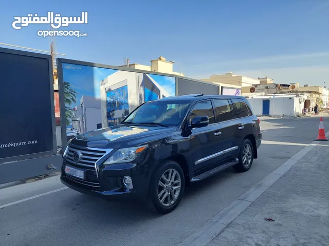 Lexus LX 2014 in Southern Governorate