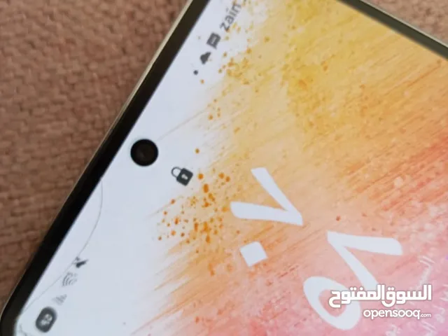 Samsung Galaxy A73 5G 128 GB in Amman