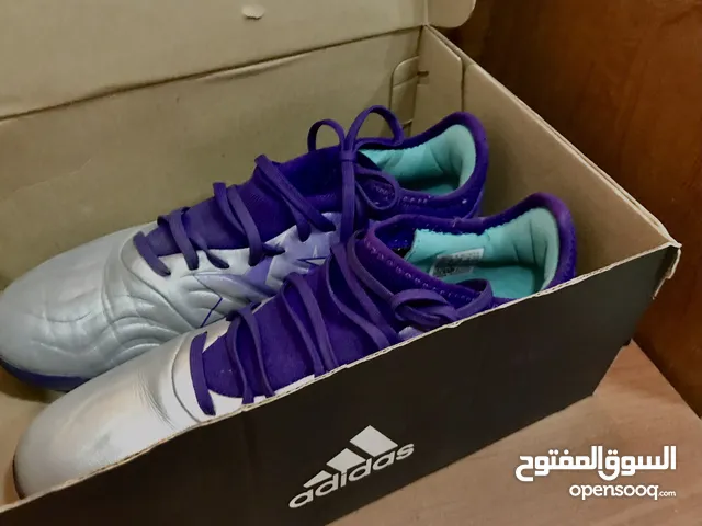 42 Sport Shoes in Central Governorate