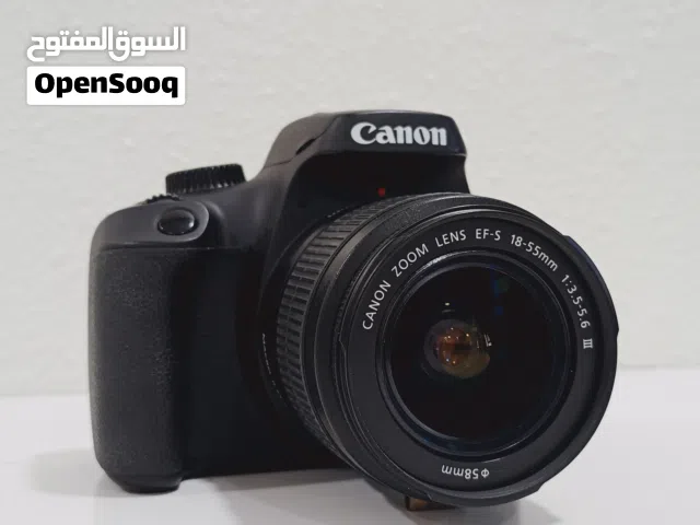 كاميرا كانون EOS4000D في حالة ممتازة مع كامل الملحقات ومع عدسة EFS 18 -55mm