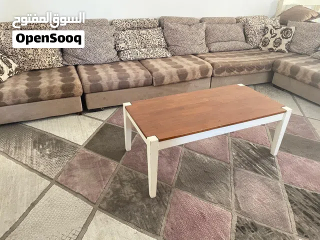 ليڤينج بحالة ممتازة ونظيف جدا