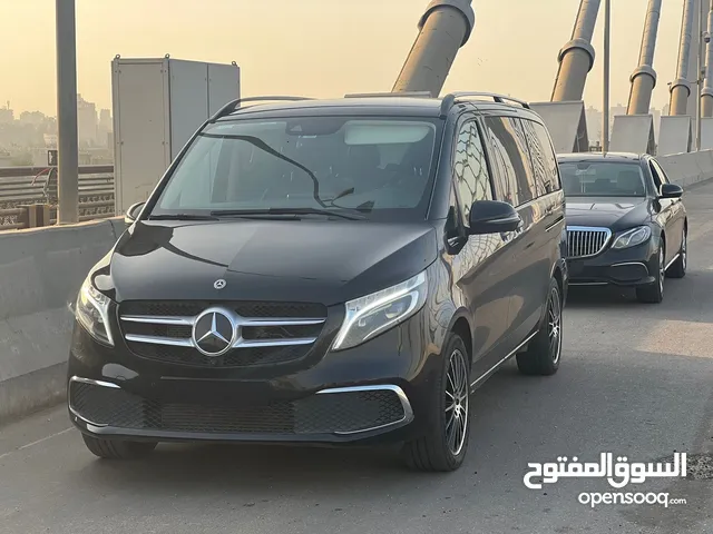 مرسيدس ڤيانو للايجار