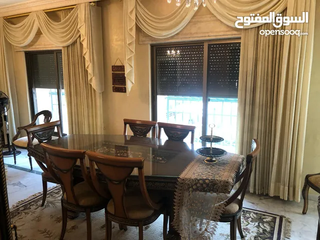 205 m2 4 Bedrooms Apartments for Sale in Amman Al Rabiah