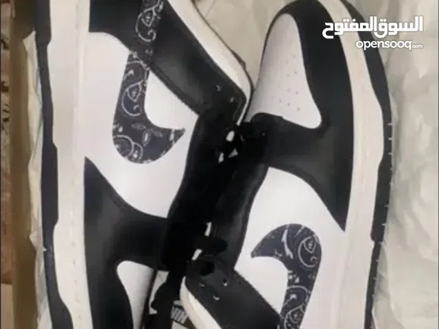 Nike dunk low Essential  Paisley Pack Black (women's)