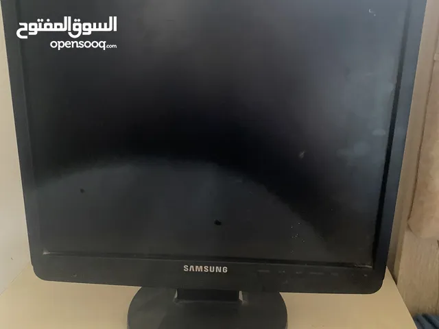 20.7" Samsung monitors for sale  in Tripoli