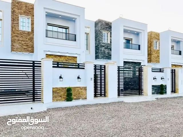 265 m2 4 Bedrooms Townhouse for Sale in Tripoli Ain Zara