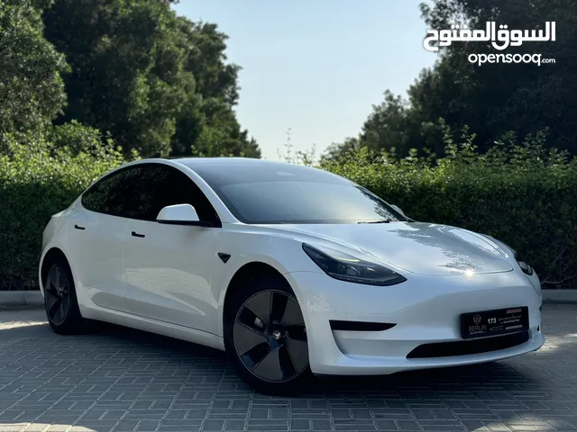 TESLA MODEL 3 UNDER WARRANTY TOP OPTION EXCELLENT CONDITION