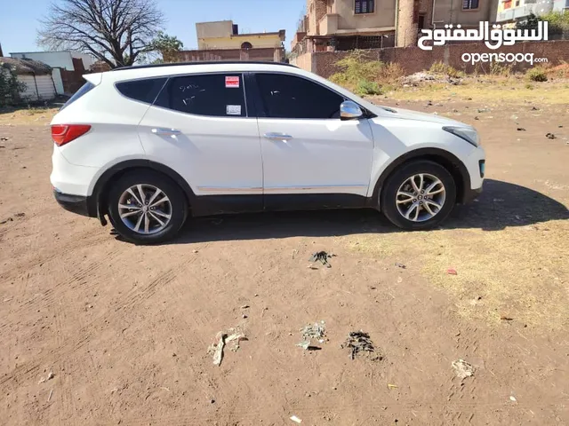 Used Hyundai Santa Fe in Al-Qadarif