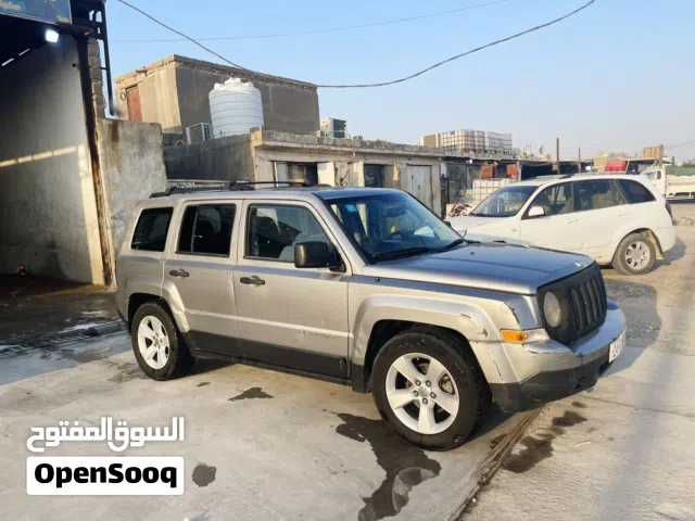 2016 جيب باتريوت Sport