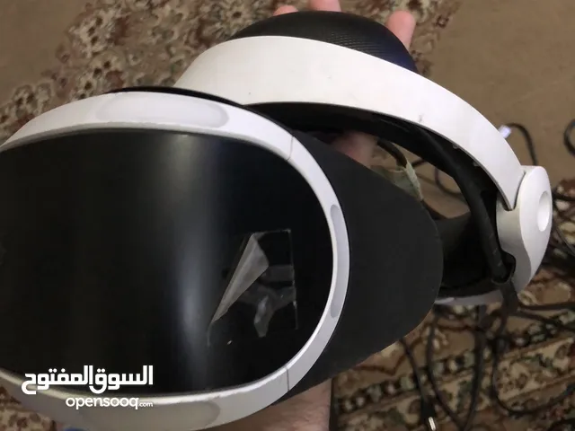 نظارة في ار سوني 4 PlayStation VR مع الكاميرا ويدين تحكم ولعبتين 2 مع بقية الملحقات والاسلاك