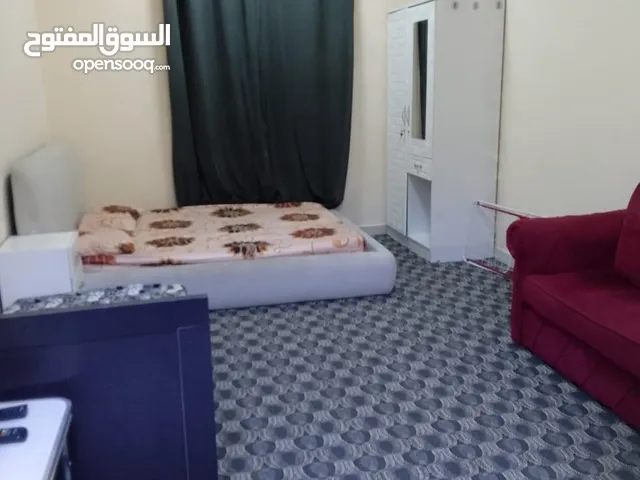 استوديو للإيجار في النعيمية شارع الكويت بجوار فلافل الرابية الخضراء ب2700 شامل جميع الفواتير والنت