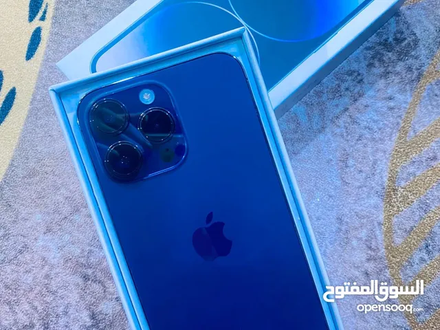 ايفون 14برو ماكس سعره مليون و200 وبي مجال بسيط ذاكرة 256 , بطارية 94 نظيف جدا نظافه 99٪