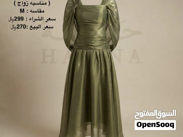 فساتين للبيع
