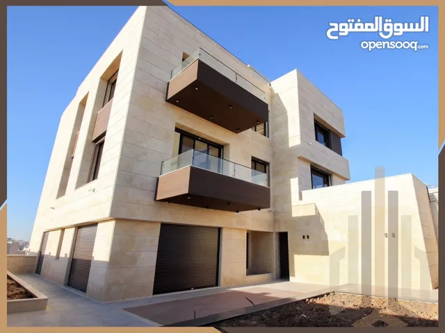 935 m2 5 Bedrooms Villa for Sale in Amman Al-Thuheir
