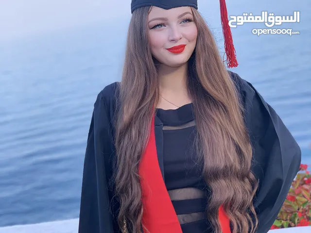 ملابس تخرج للبيع و الكراء بالدار البيضاء بثمن جد مناسب و جودة عالية