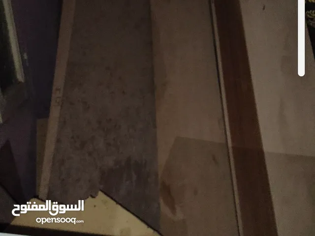 لوح جديد للبيع ساوم وارفع بيبان كاتم للصوت ولوح طلياني درجة أولى ومختلفوش