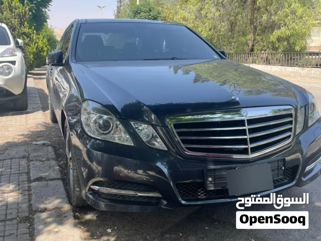 مرسيدس E350 2011 خارقة النظافة وارد كوري رقم واحد