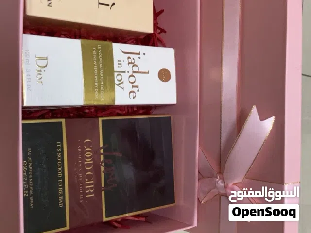 ساعات وعطور فخمة بأسعار مناسبة + توصيل داخل الإمارات.