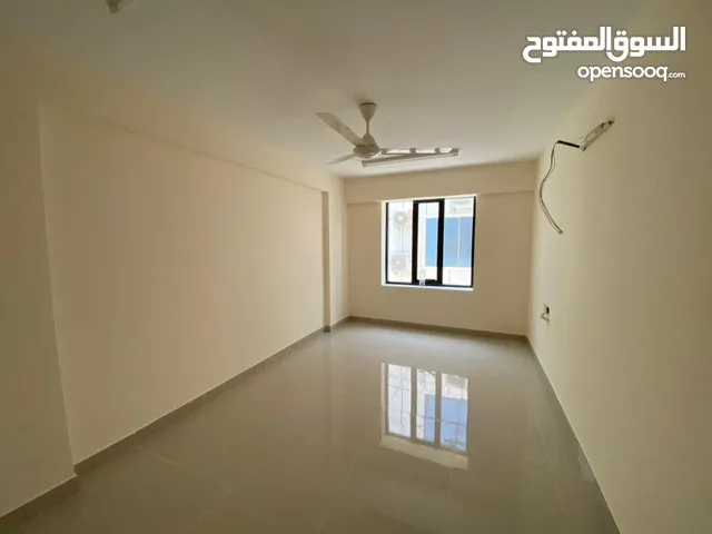90 m2 3 Bedrooms Apartments for Rent in Muscat Al Maabilah