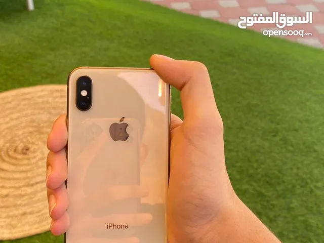 Apple iPhone XS 64 GB in Al Dakhiliya