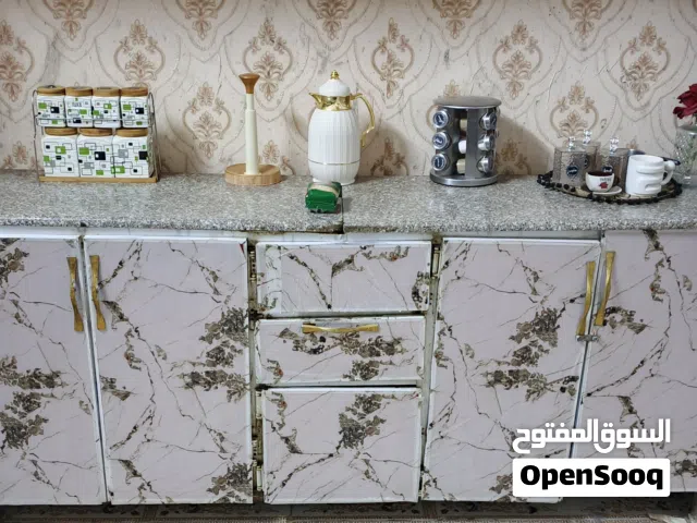 كاونتر. مستعمل قطعتين الوصف مهم