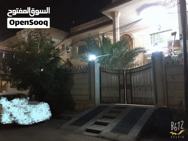 دار سكن للبيع طابو صرف مساحه 240 متر مربع شارع دينار / ابناء جيد جداً ولايحتاج الى اي تعديلات