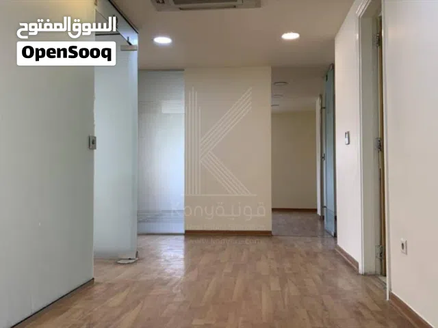 مكتب تجاري فاخر للايجار في الشميساني