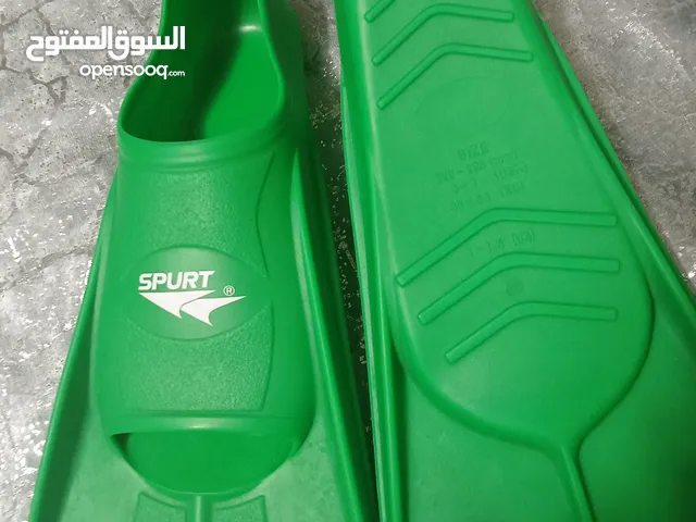 زعانف بطه- مستورده