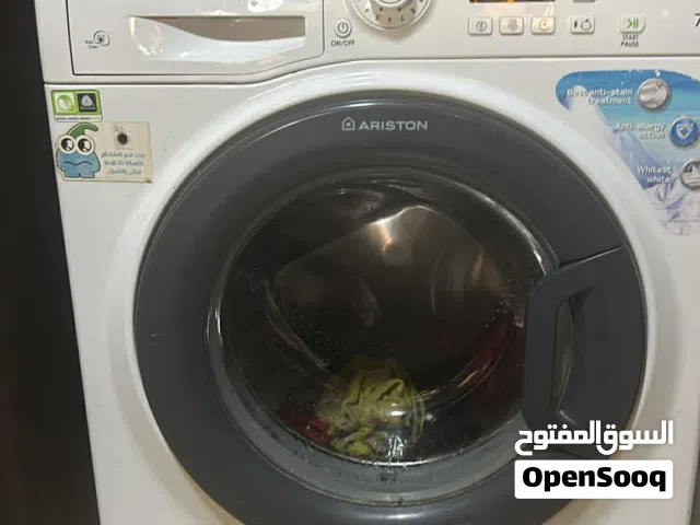 غساله 7 كيلو شبه جديده نوع اريستون