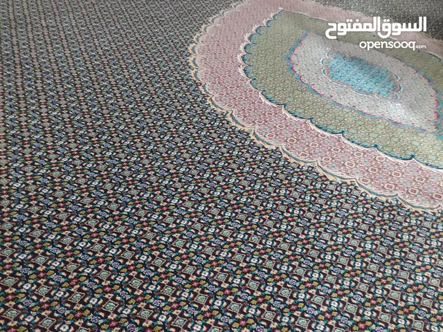 الفرش   carpet