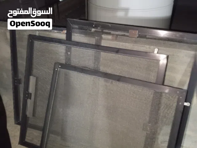 اربع مناخل شبابيك مستعمل للبيع بسعر 20 قابل للتفاوض
