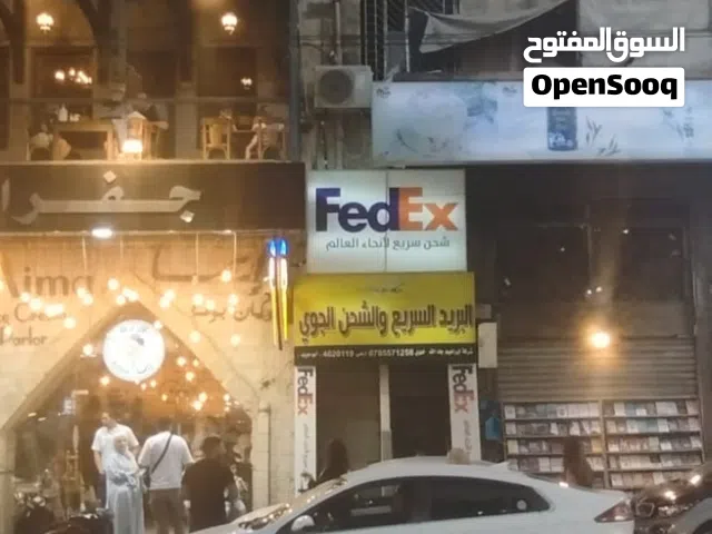 طابقين للبيع وسط البلد منطقة سياحية تجارية  ملاصقة لمقهى جفرا