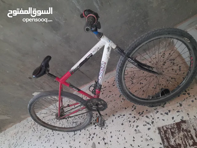 للبيع دراجة 26 و زوز ديسكوات 26نضاف