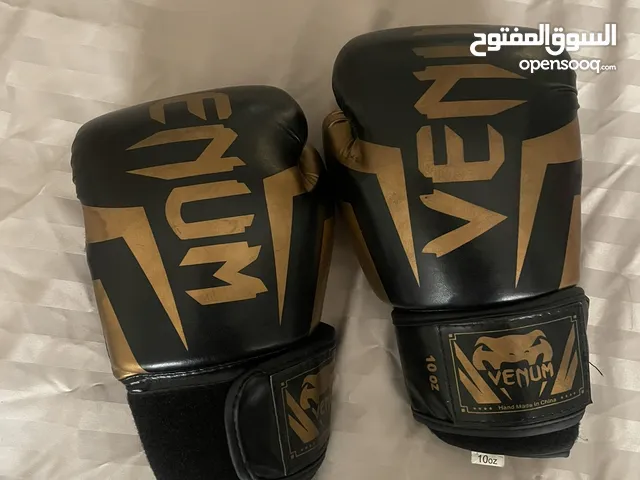 مقاس S ستاتي حالة ممتازة قفازات بوكسينغ